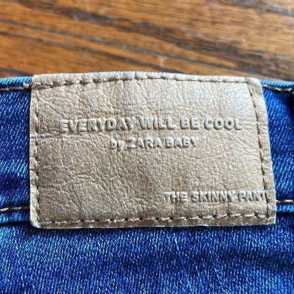 Zara Baby Skinny Jeans - Picture 4 of 5